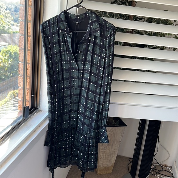 NWT CUE DESIGNER DRESS/- size 12 - Picture 3 of 3